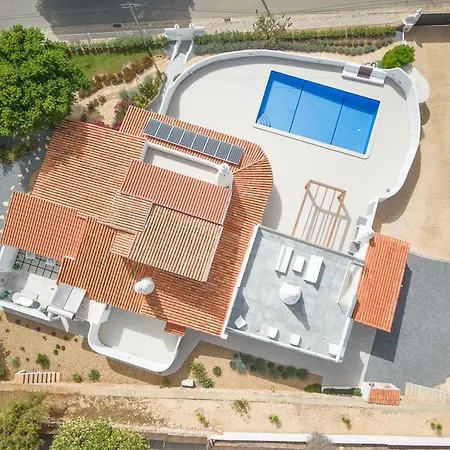 Lavanda Magnificent Five Bedroom