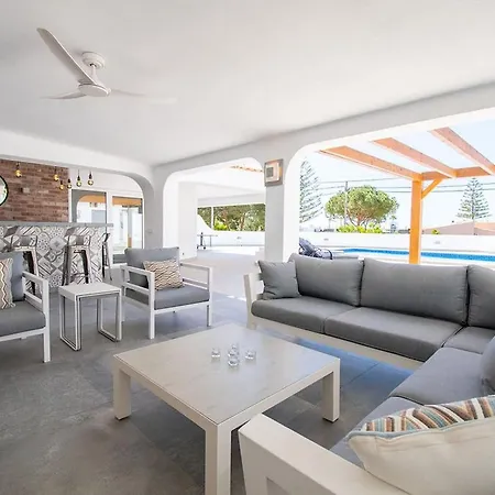 וילה Lavanda Magnificent Five Bedroom