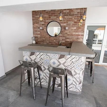 Lavanda Magnificent Five Bedroom 빌라 *