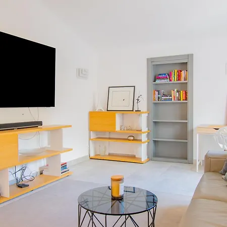 ヴィラ Lavanda Magnificent Five Bedroom カルヴォエイロ