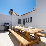 Villa Lavanda Magnificent Five Bedroom *