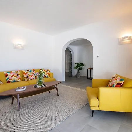 Lavanda Magnificent Five Bedroom كارفويرو
