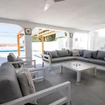 Lavanda Magnificent Five Bedroom Vila *