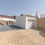 Lavanda Magnificent Five Bedroom *