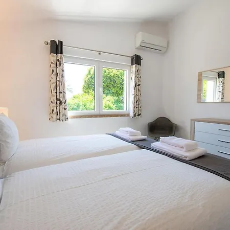 Lavanda Magnificent Five Bedroom *